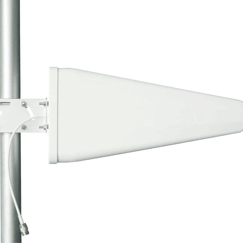 698 - 2700 Mhz 11 Dbi Log Periodic Antenna